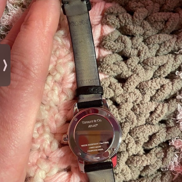 Preloved Vintage Tiffany&Co Black calfskin band wrist watch for women - Picture 13 of 15